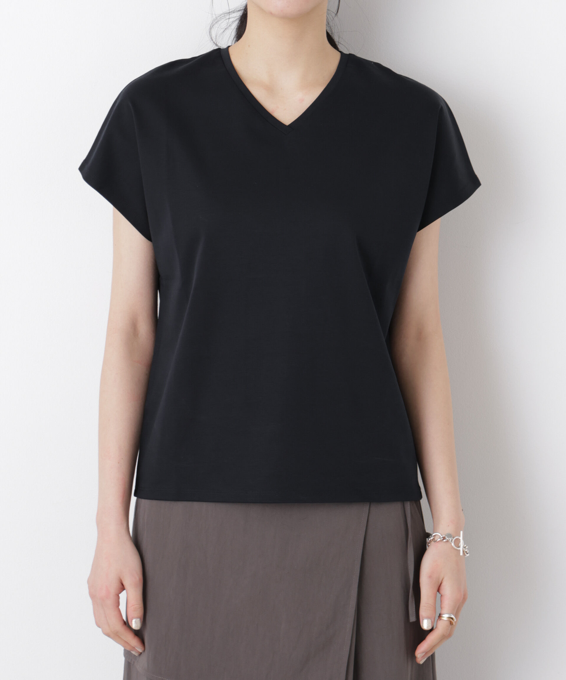 nano･universe「DressT/シルケットスムースVネックソフトドルマンTシャツ」|Tシャツ・カットソー|