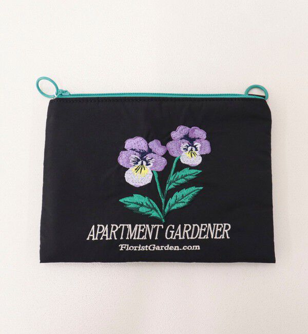 fredy emue「【JOli JOli/ジョリジョリ】刺しゅうフラットポーチ」|ポーチ|