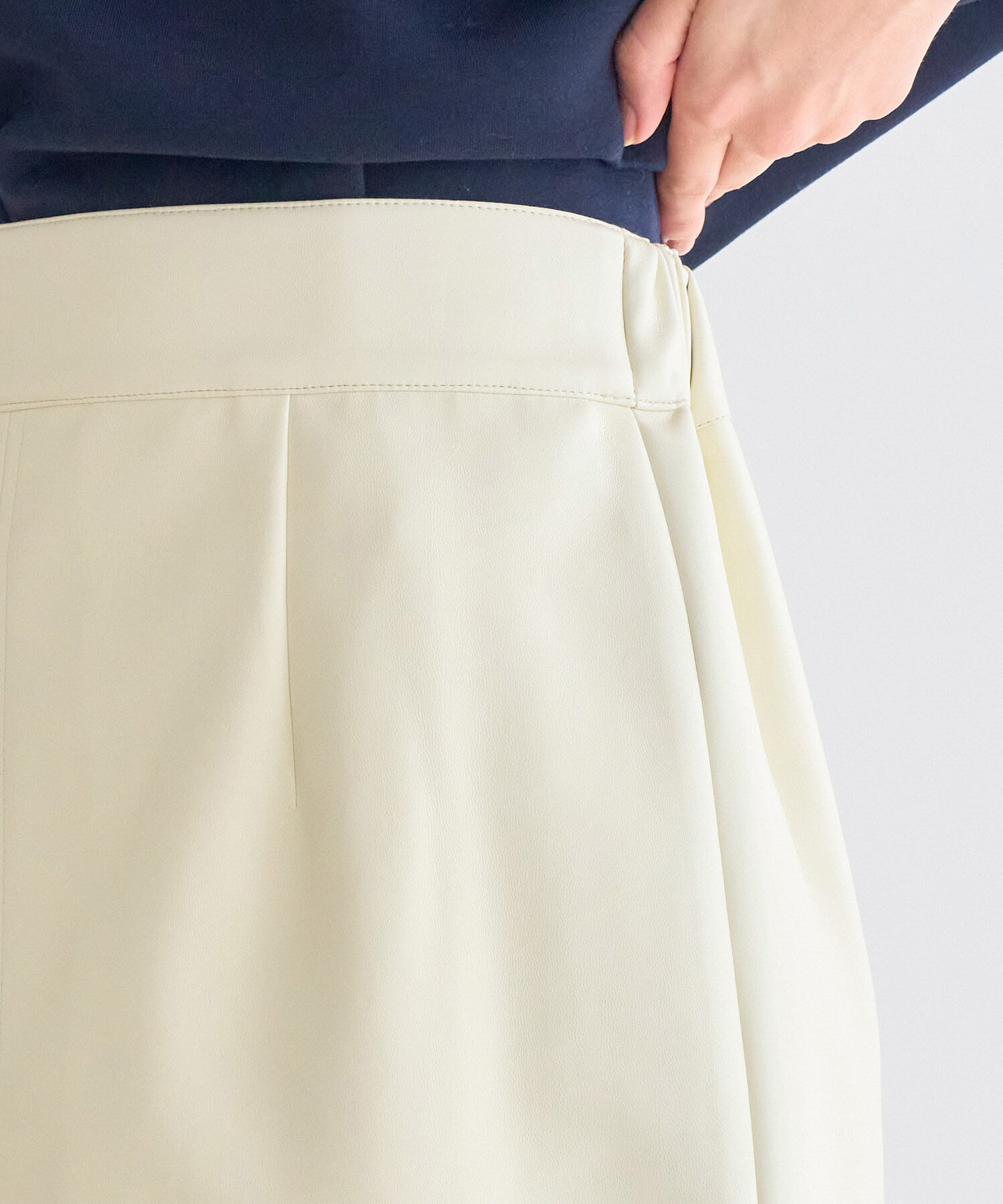 VIS「フェイクレザーIラインロングスカート」|スカート|