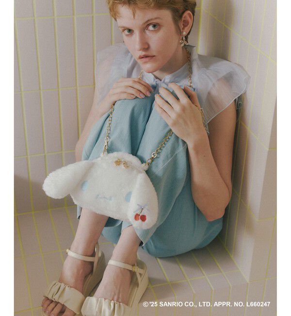 VIS「【シナモロール】VIS別注フェイスポーチ」|ポーチ|