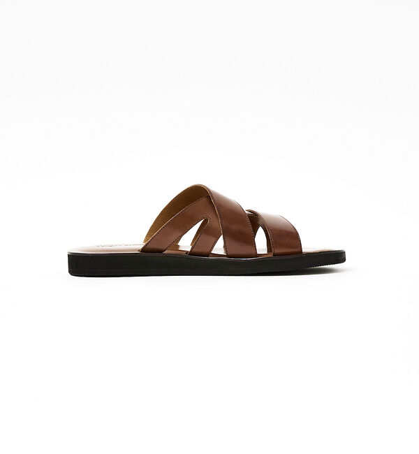 alfredoBANNISTER「【一部店舗＋WEB限定】クロスレザー アクセント サンダル」|サンダル|