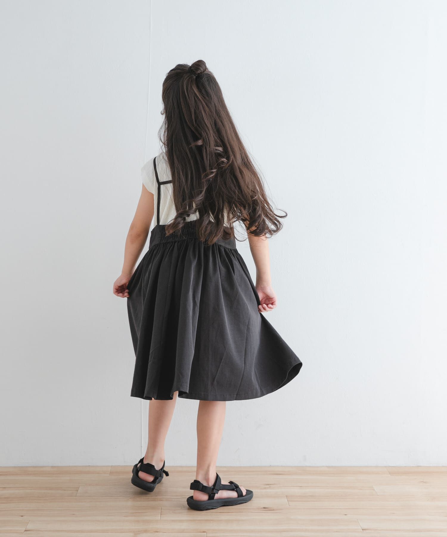 URBAN RESEARCH DOORS「キャミソールジャンパースカート(KIDS)」|ワンピース|