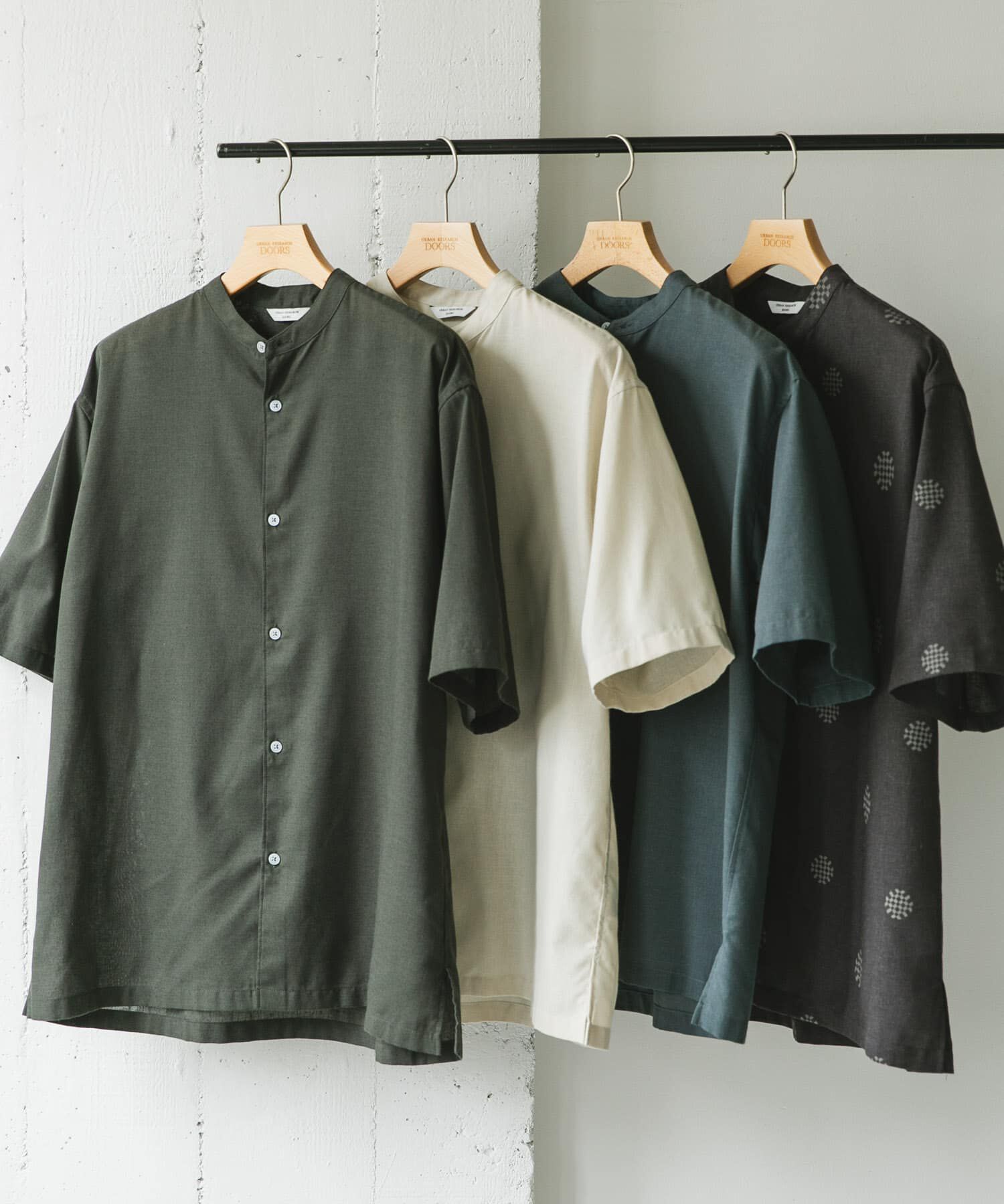 URBAN RESEARCH DOORS「『XLサイズ/WEB限定』『UR TECH 高機能リネン』バンドカラーシャツ」|シャツ・ブラウス|