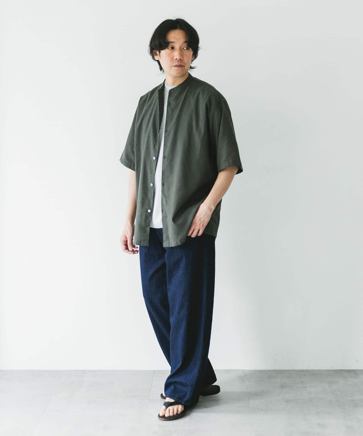 URBAN RESEARCH DOORS「『XLサイズ/WEB限定』『UR TECH 高機能リネン』バンドカラーシャツ」|シャツ・ブラウス|