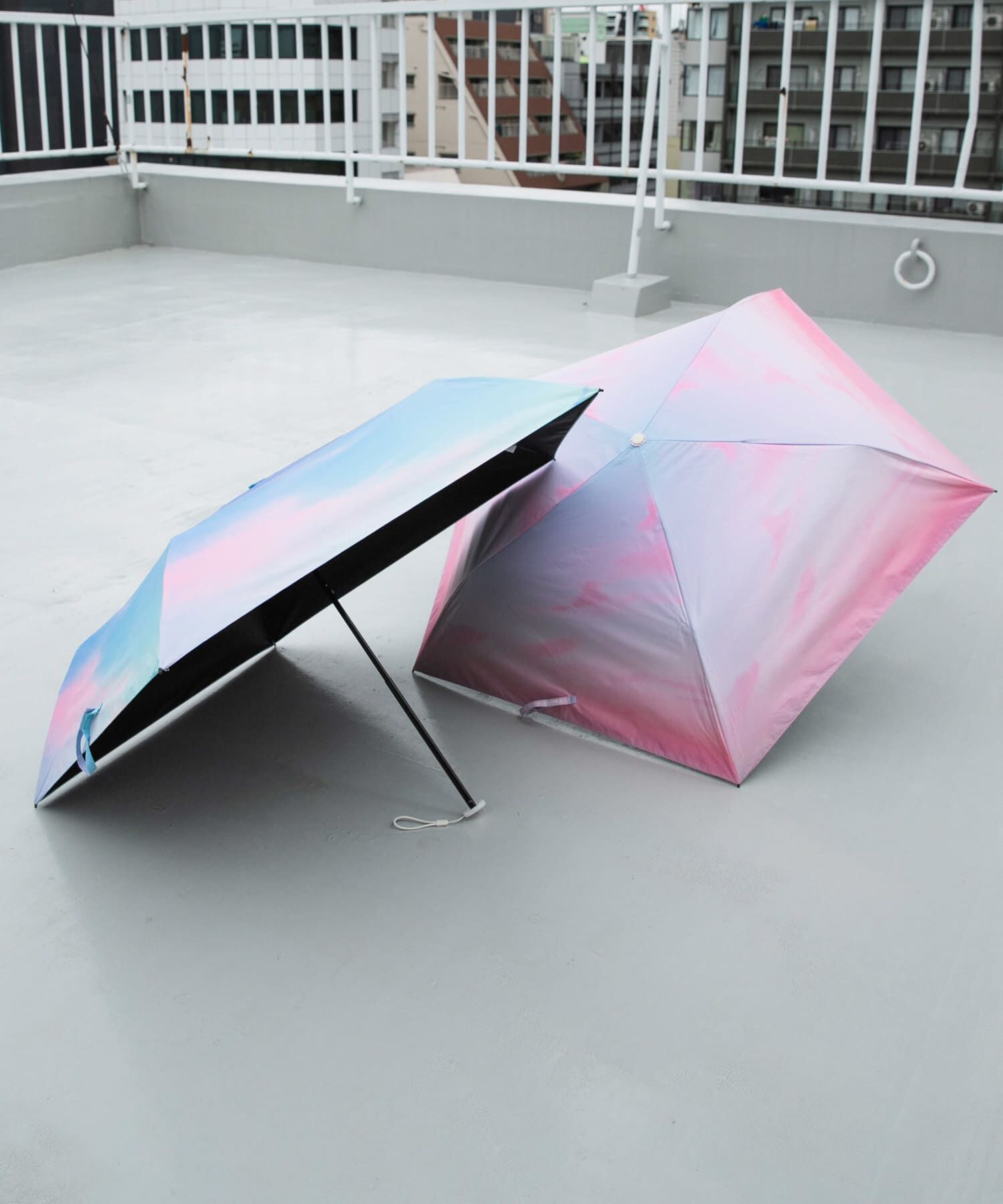 SMELLY「【晴雨兼用】Wpc.　遮光軽量サンセットMINI」|傘|