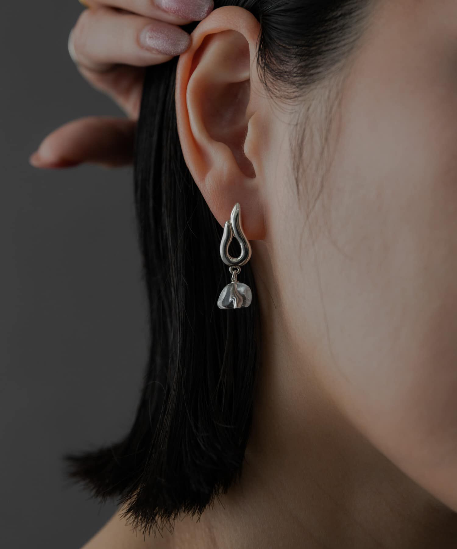SMELLY「SMELLY so&rsquo;　crystal drop pierce」|ピアス|