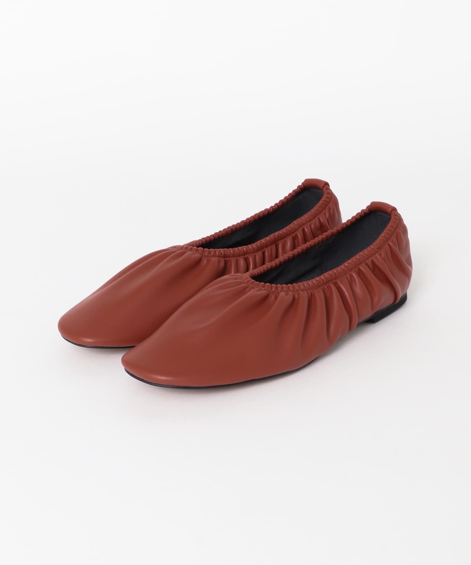 URBAN RESEARCH「MILLIWM　ギャザーバレエシューズ」|バレエシューズ|