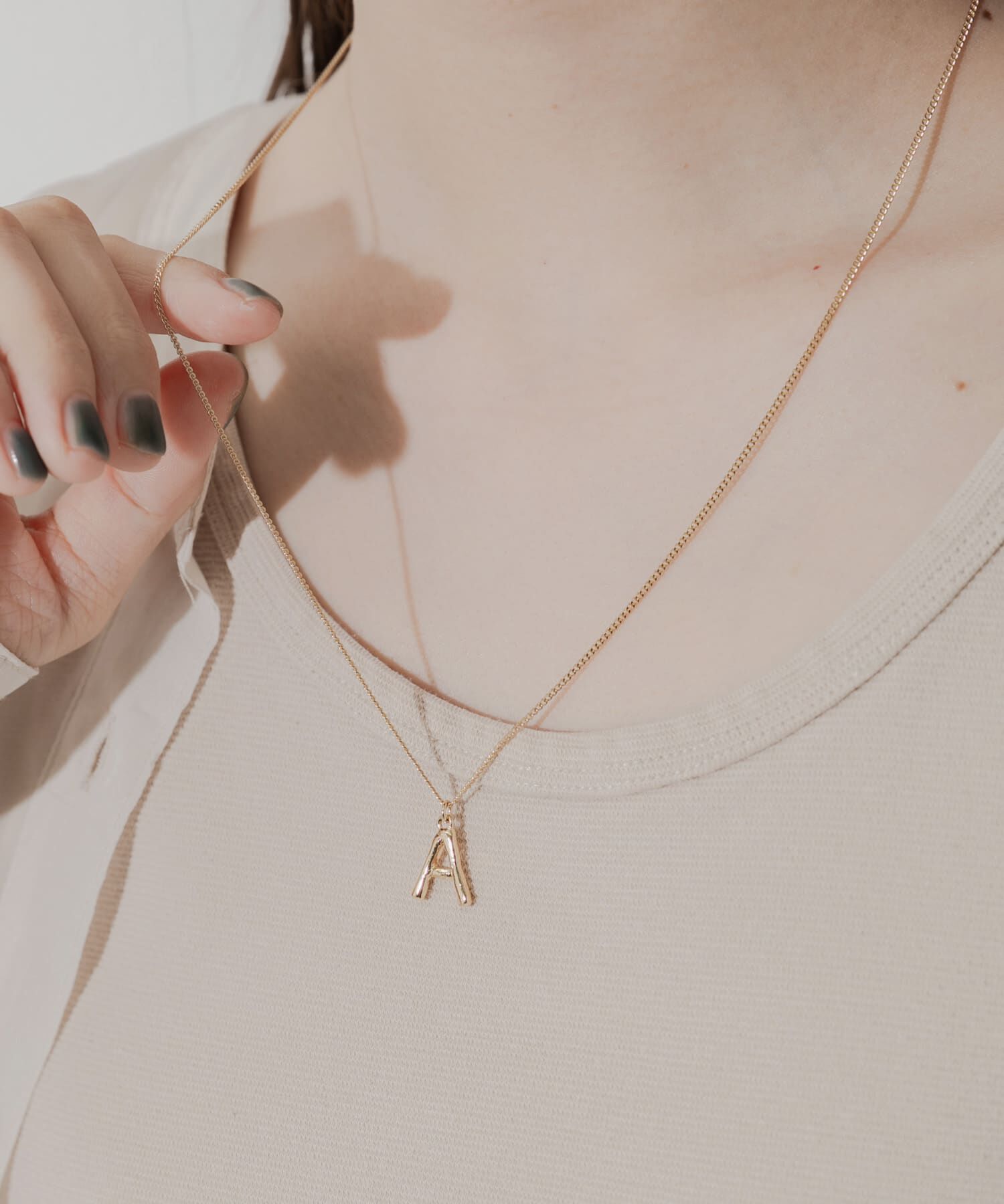 SMELLY「イニシャルワントップネックレス」|ネックレス|