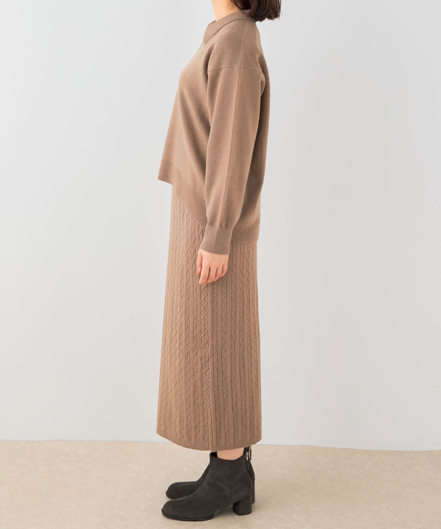 URBAN RESEARCH ROSSO「F by ROSSO　ウォッシャブル抗ピルニット+スカート」|ニット・セーター|