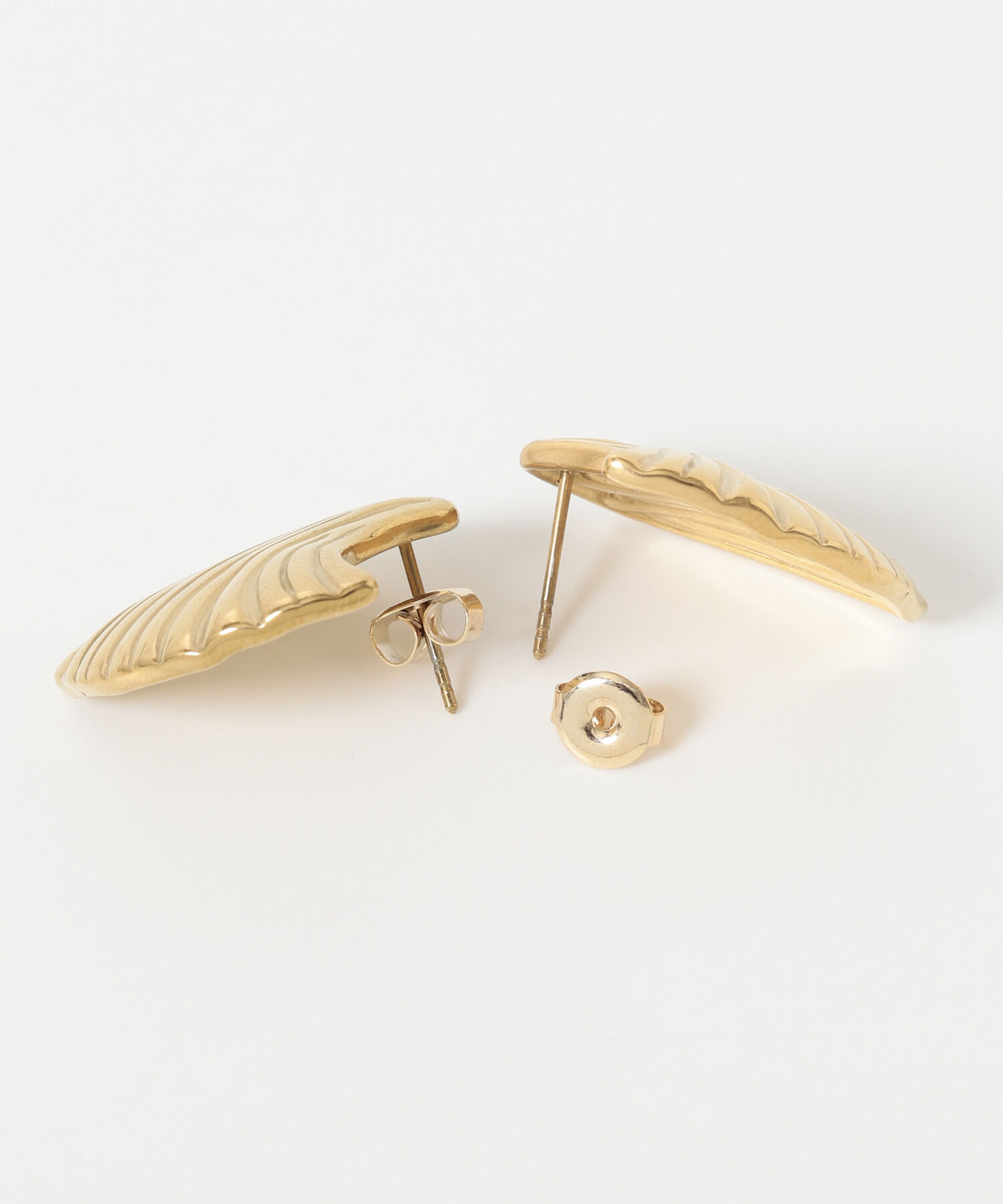 SMELLY「ステンレスシェルモチーフピアス」|ピアス|