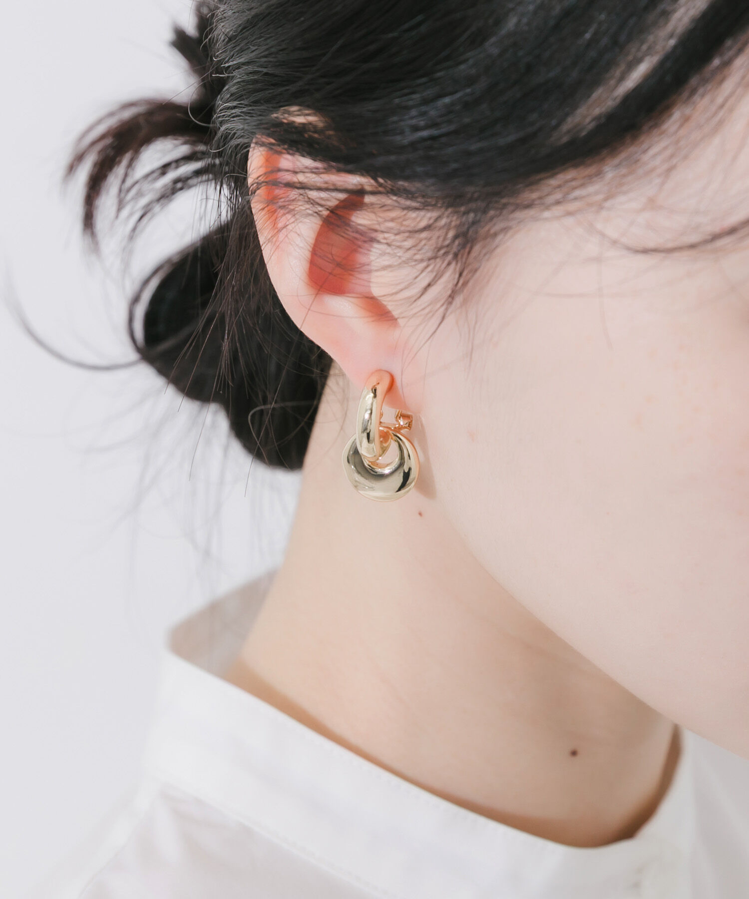 SMELLY「ボリュームラウンドフープイヤリング」|イヤリング|