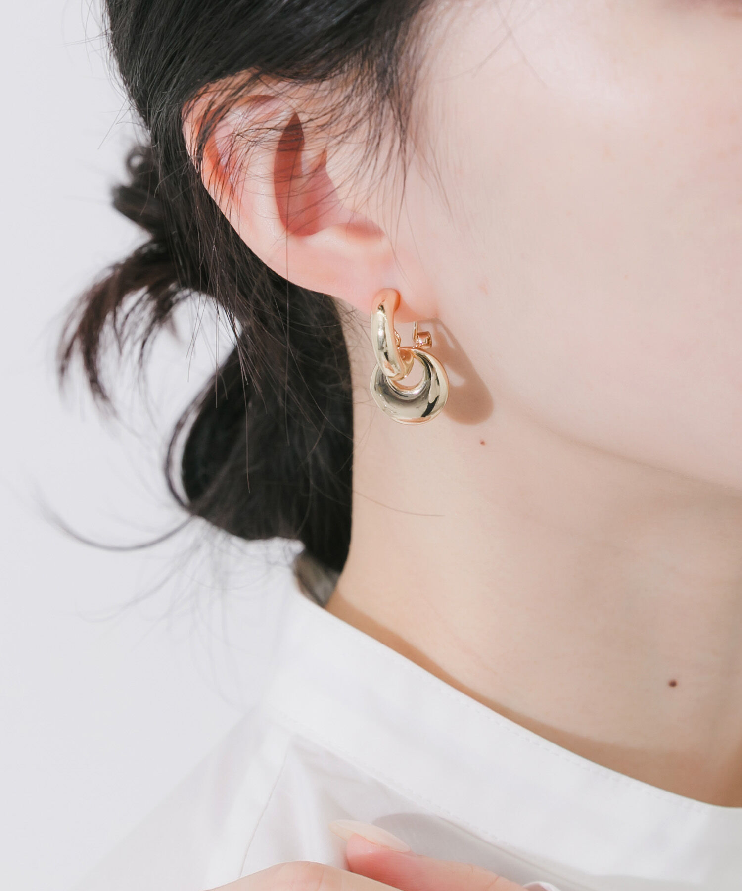 SMELLY「ボリュームラウンドフープイヤリング」|イヤリング|