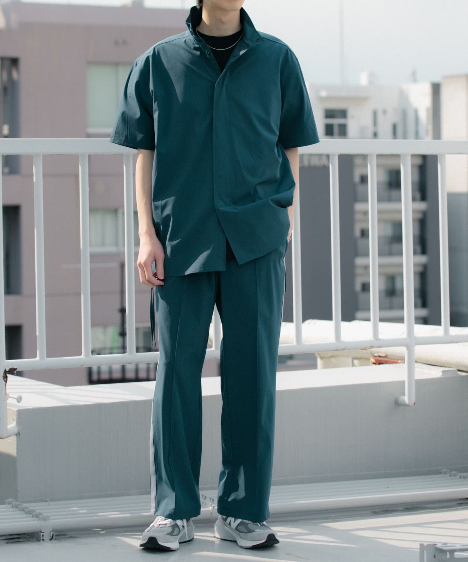 SENSE OF PLACE by URBAN RESEARCH「Uiscel　4wayストレッチサイドジップルーズシャツ」|シャツ・ブラウス|