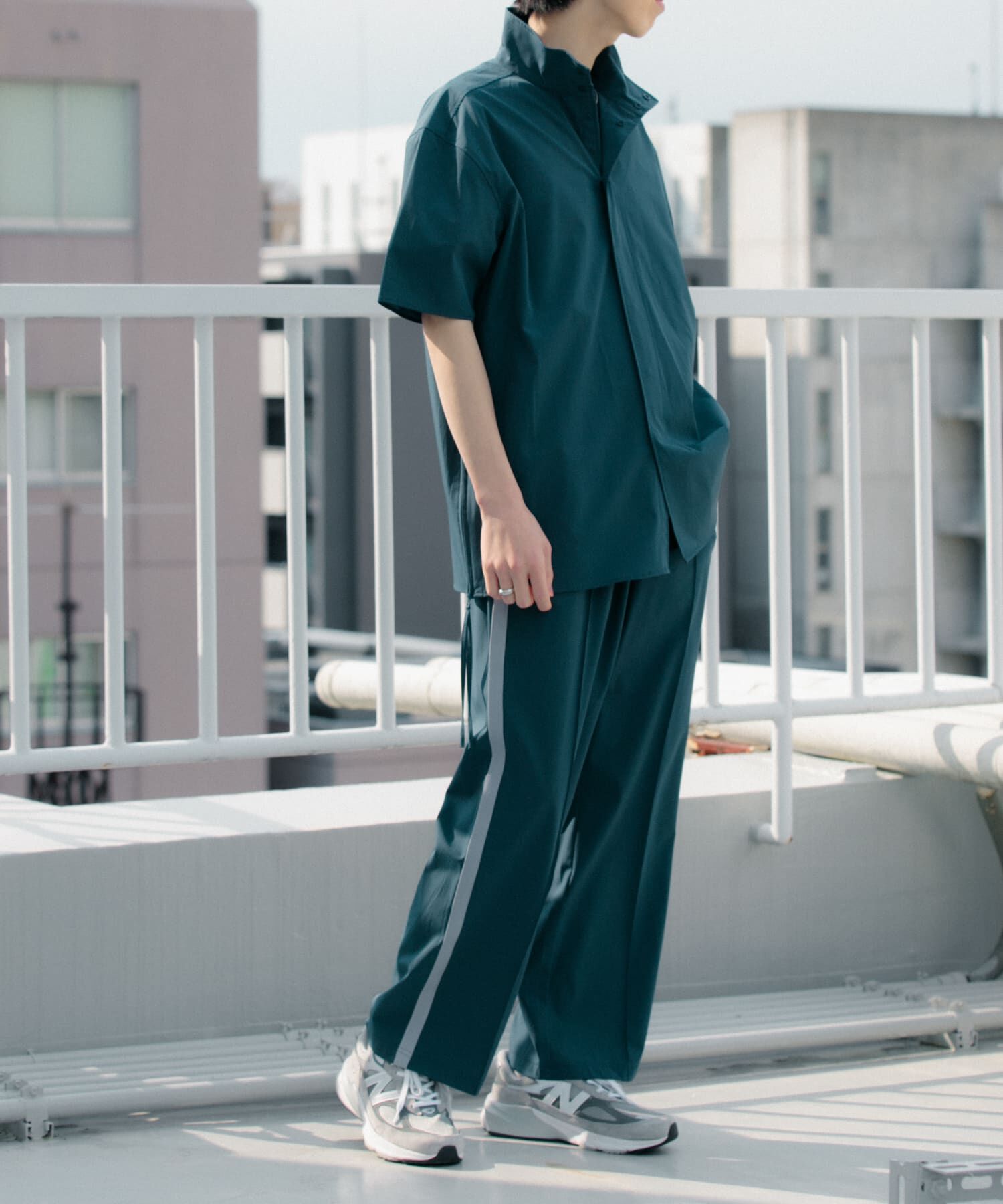 SENSE OF PLACE by URBAN RESEARCH「Uiscel　4wayストレッチサイドジップルーズシャツ」|シャツ・ブラウス|