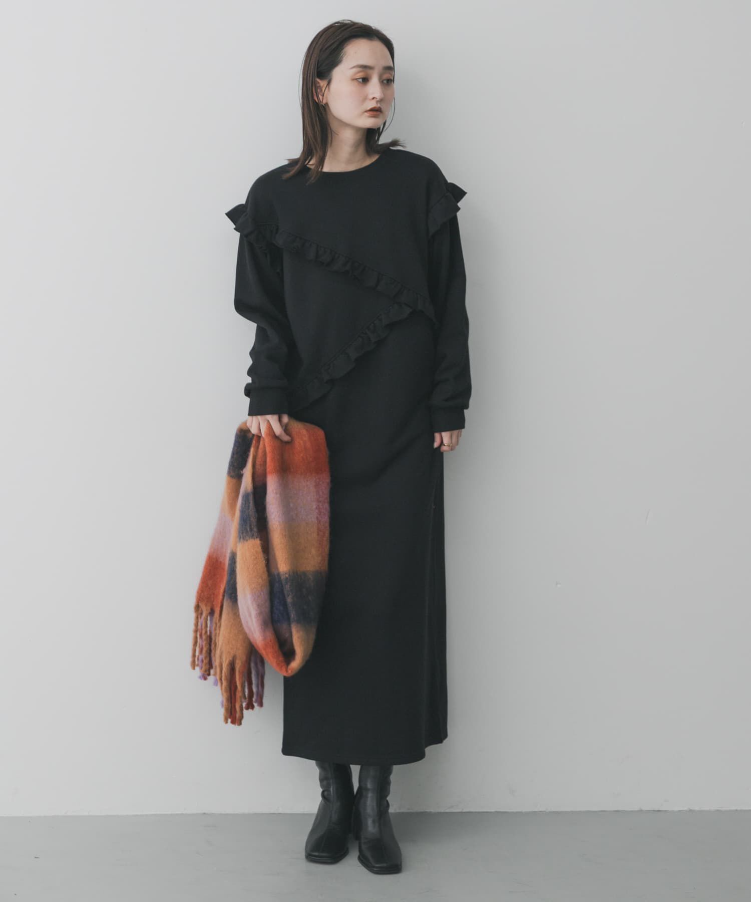 SENSE OF PLACE by URBAN RESEARCH「フリルカットワンピース」|ワンピース|ブラック