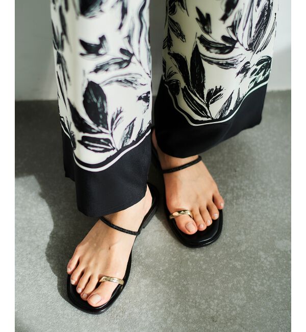  「NICOLASLAINAS別注トングサンダル」|サンダル|