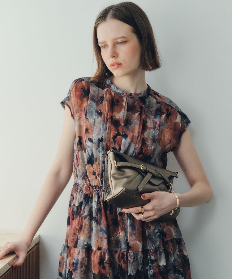 YECCA VECCA「ベルトデザインチェーンバッグ」|ショルダー・メッセンジャー|