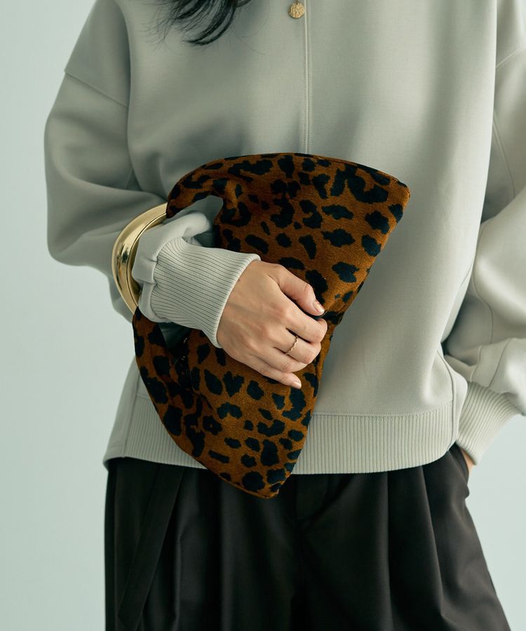 YECCA VECCA「【LE VERNIS】Sculpture triangle S」|ハンドバッグ|