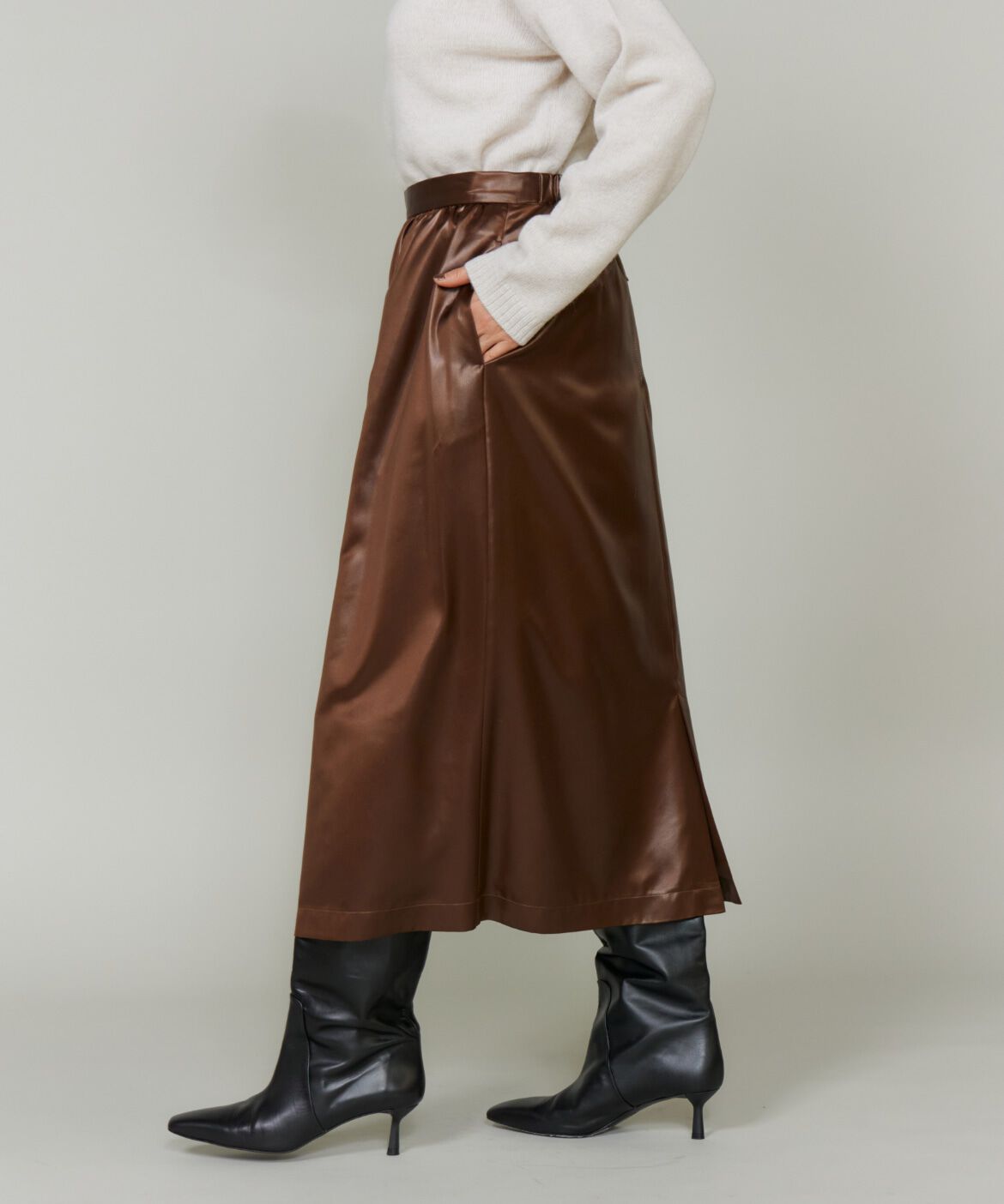 Le Souk「《大きいサイズ》レザーライクギャザーストレートスカート」|台形|
