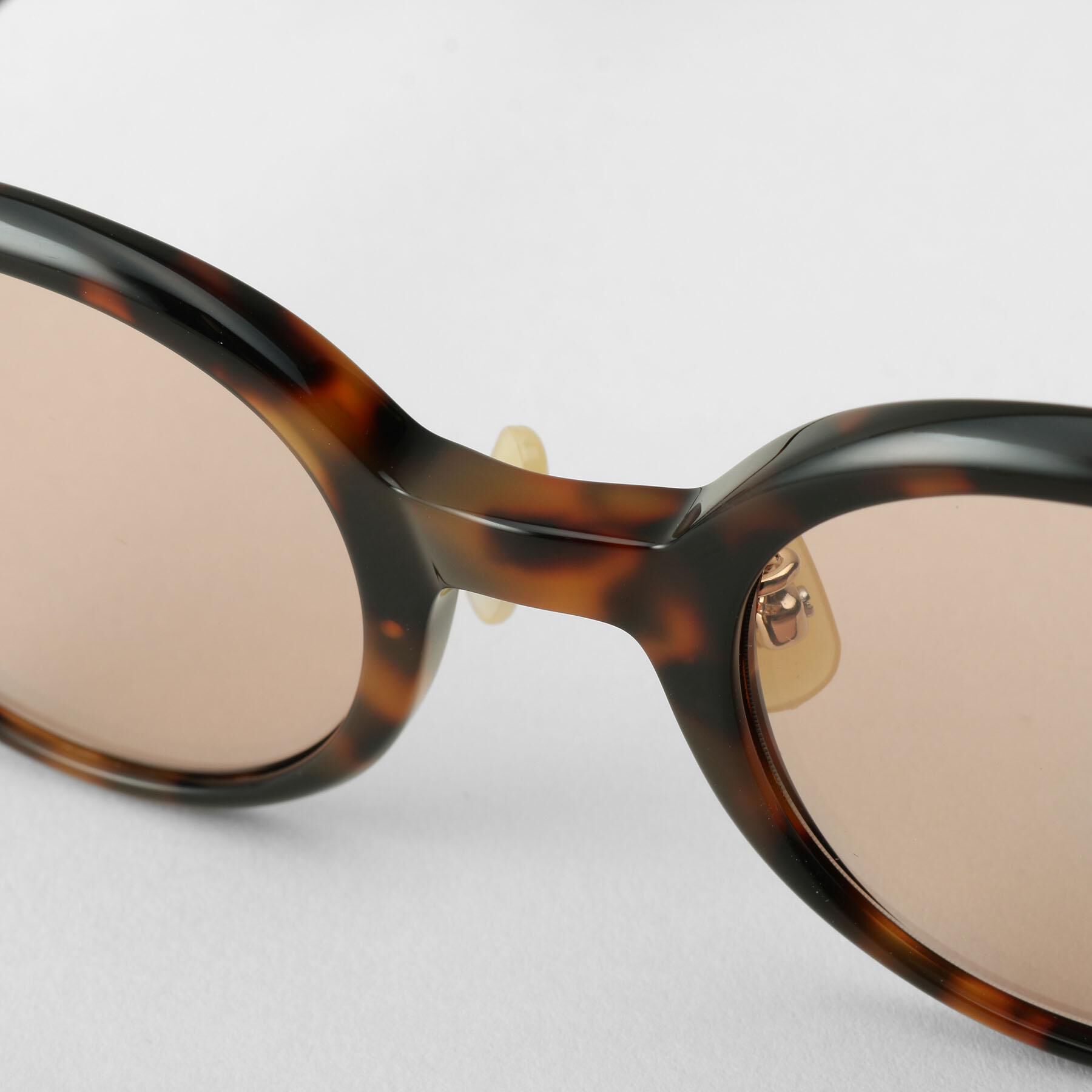 TAKEO KIKUCHI「【TAKEO KIKUCHI &times; THE BEDFORD HOTEL】ラウンドフレーム サングラス」|メガネ|