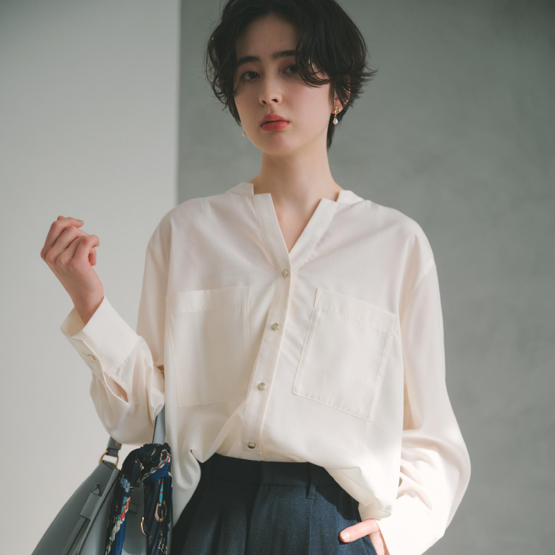 THE SHOP TK「【刻みネックですっきり見え】Wポケット金ボタンシャツ」|シャツ・ブラウス|