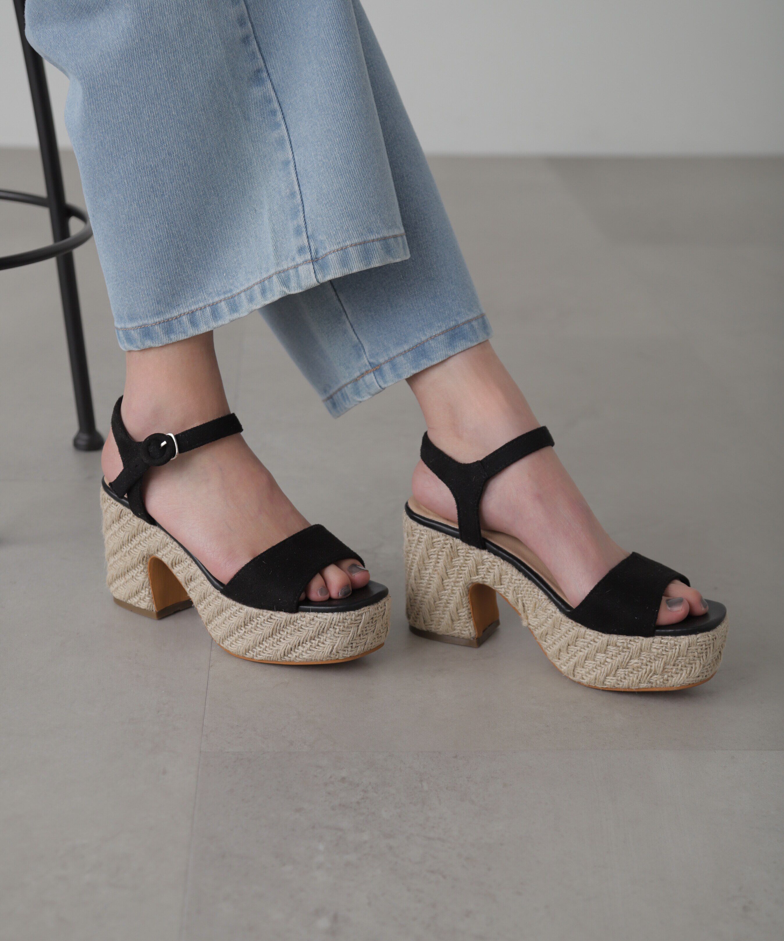  「くるみバックルサンダル」|その他|