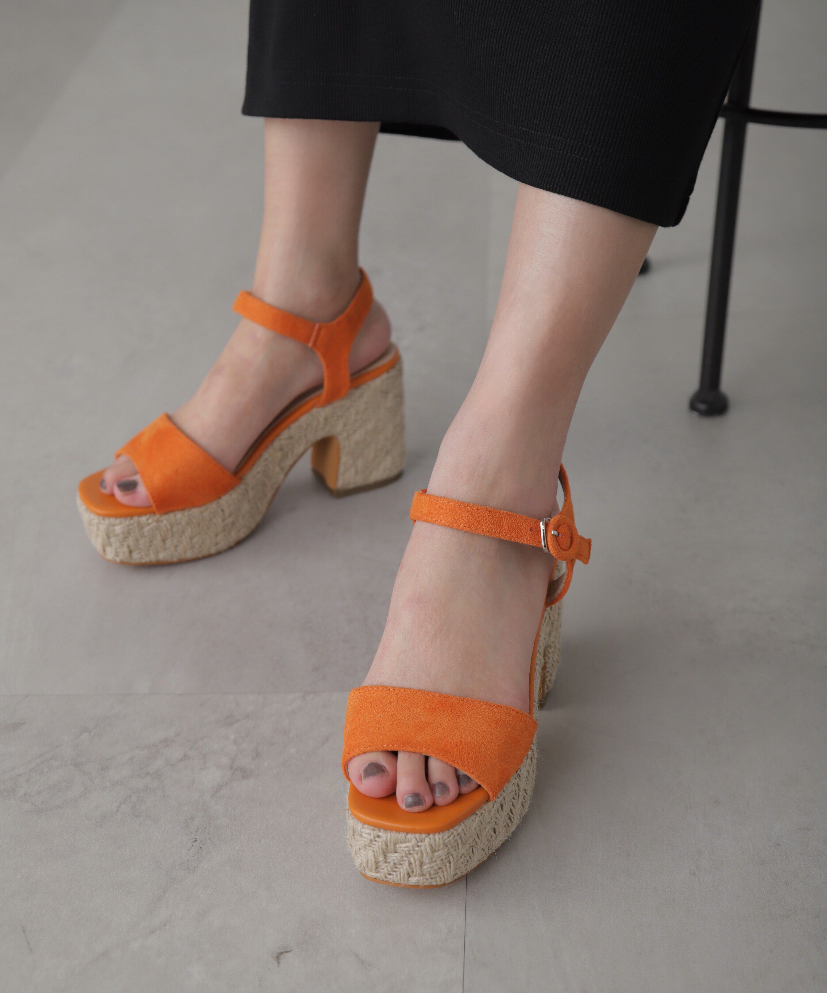  「くるみバックルサンダル」|その他|オレンジ