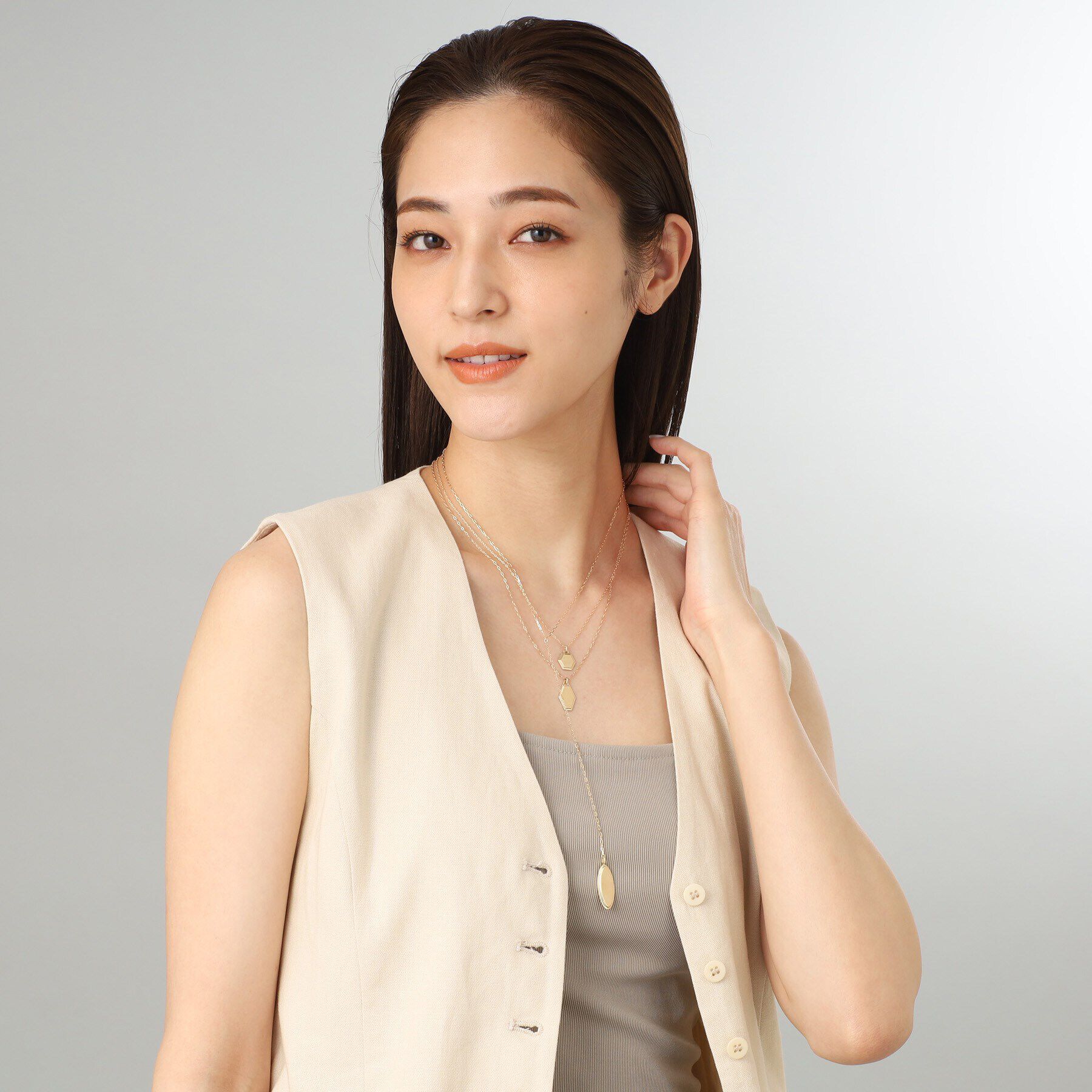 COCOSHNIK「K10ラップフレーム オーバルカットY字 ネックレス」|ネックレス|