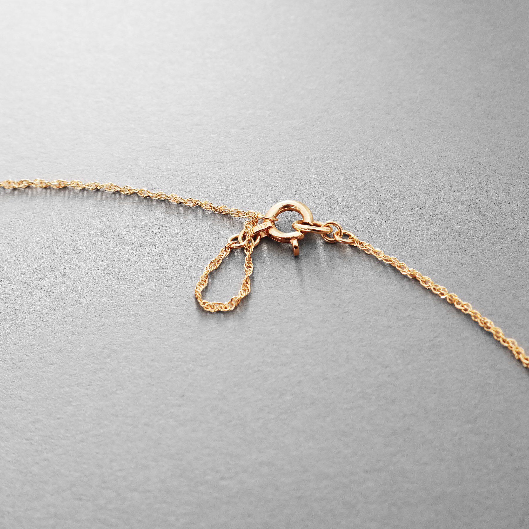 COCOSHNIK ONKITSCH「K10スキニーネックレス スクリューツイスト」|ネックレス|