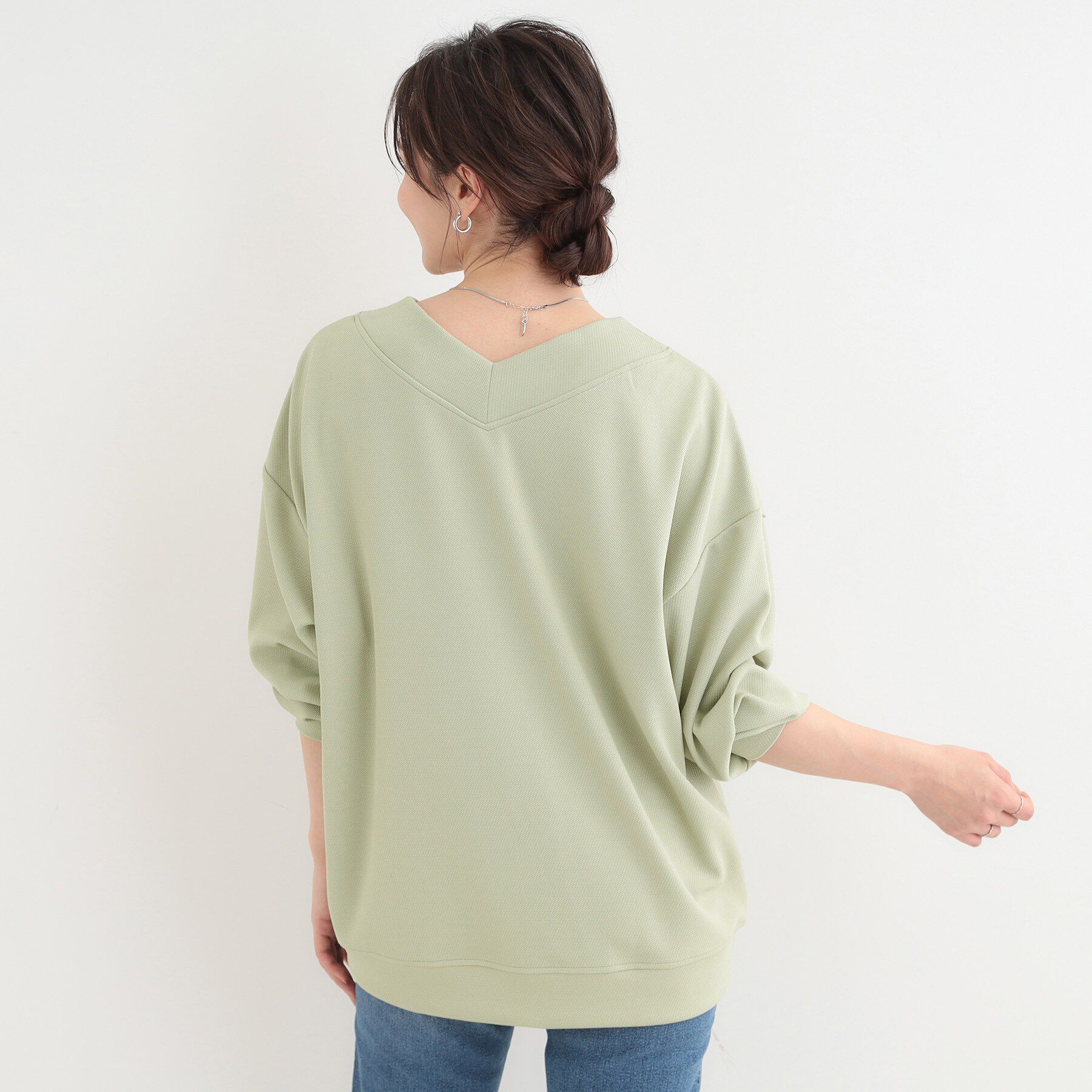 SHOO･LA･RUE「カットツイルVネックトップス」|Tシャツ・カットソー|