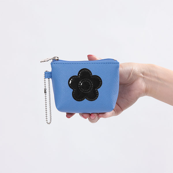 MARY QUANT「カラフルファンファーレ 舟型ポーチミニミニ」|ポーチ|ブルー