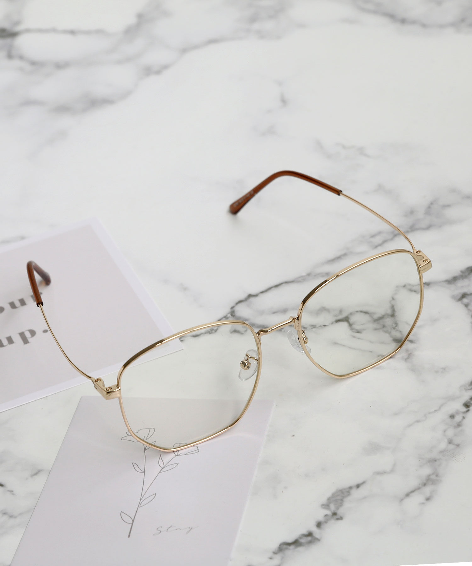 colleca la「メタルフレーム 大きめレンズめがね/伊達メガネ」|メガネ|