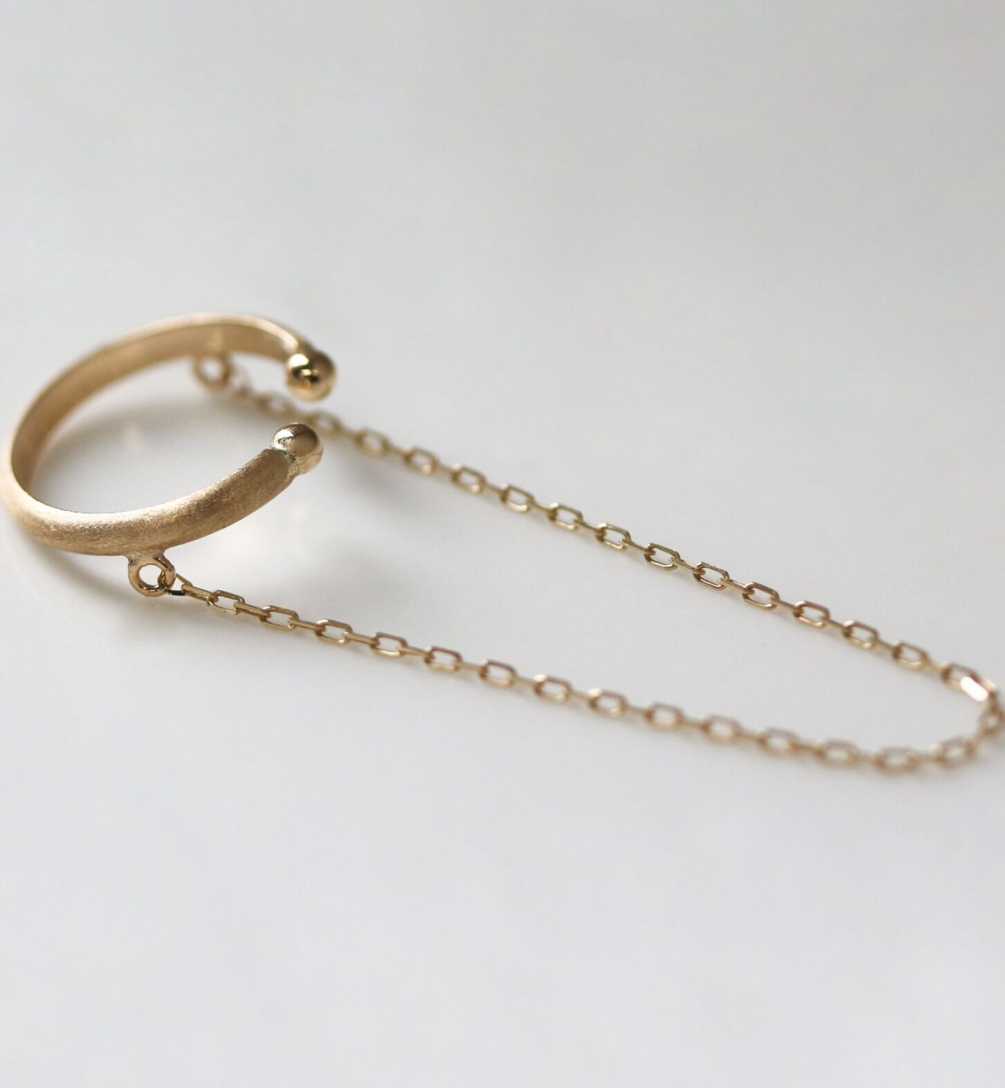  「ゴールド チェーン イヤーカフ | K10YG 【片耳用】」|イヤーカフ|