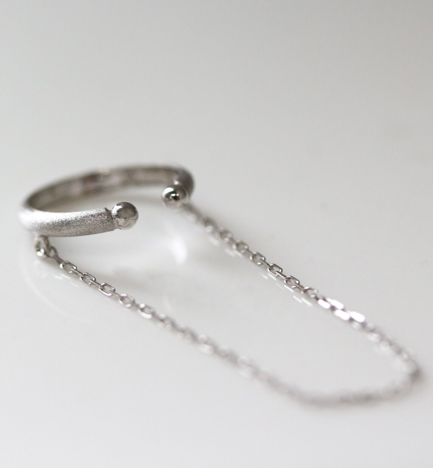  「チェーン イヤーカフ | K10WG  【片耳用」|イヤーカフ|