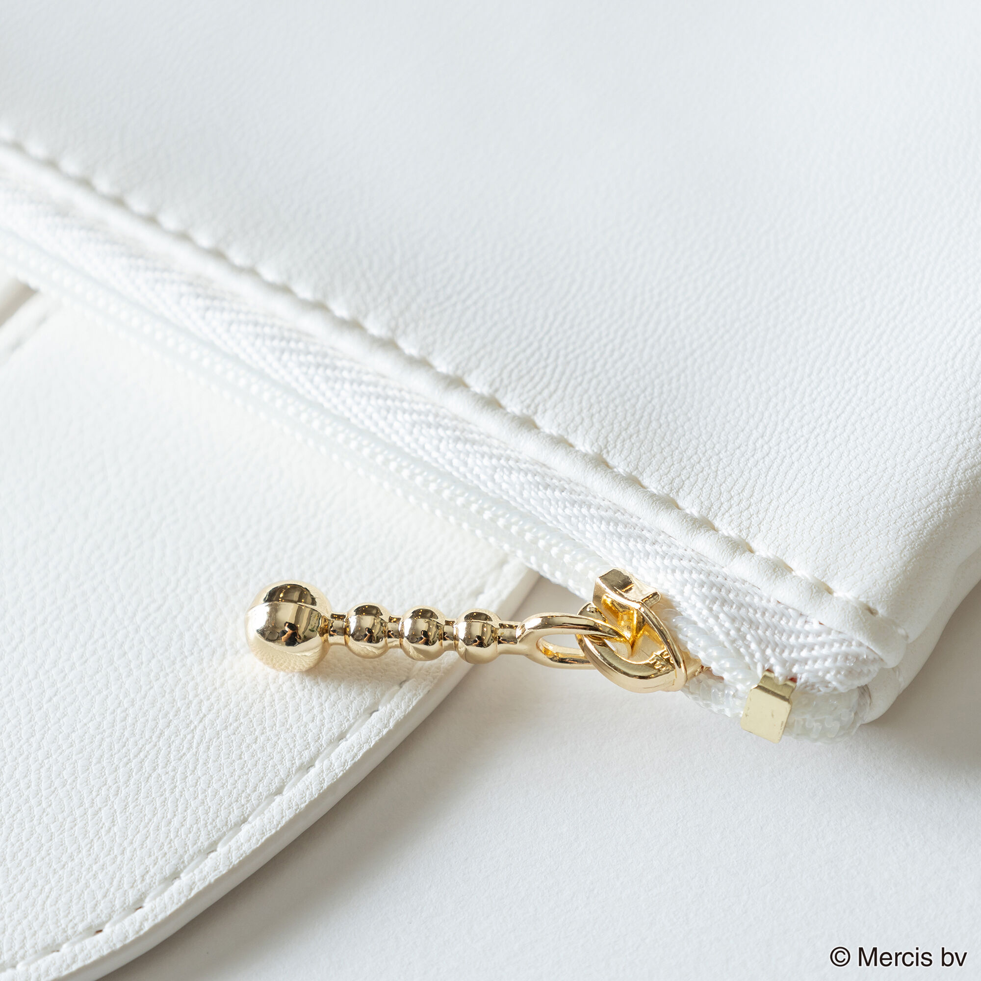  「BRUNA MIMITSUKI フラットポーチ」|ポーチ|