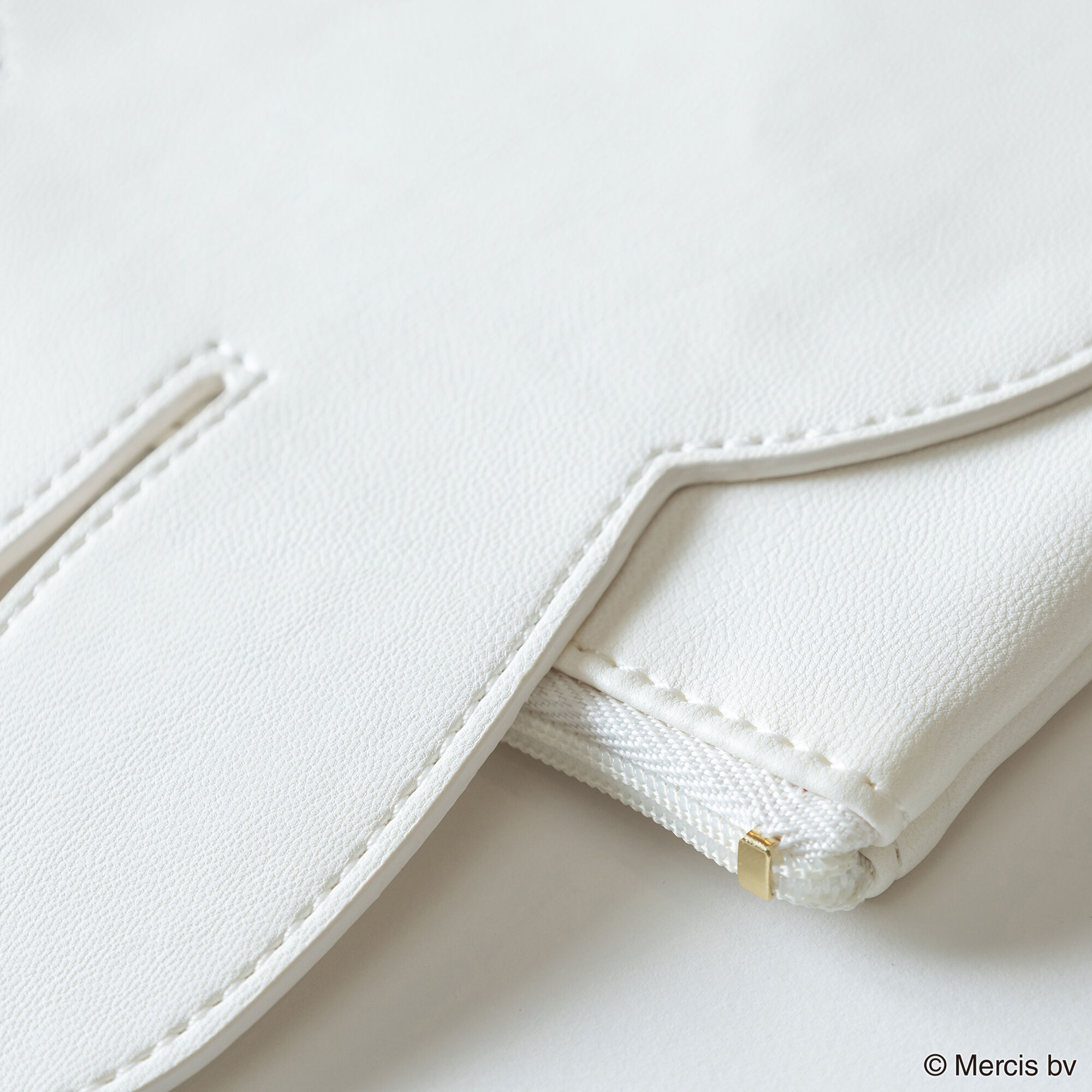  「BRUNA MIMITSUKI フラットポーチ」|ポーチ|