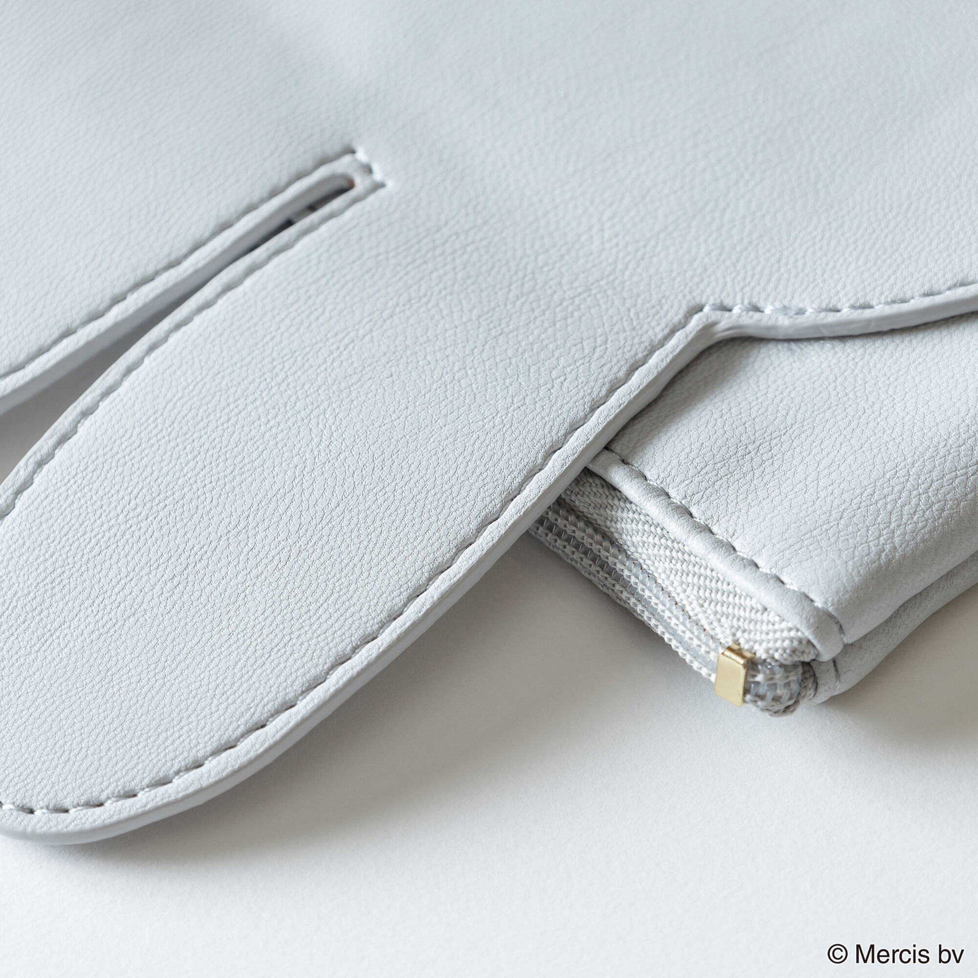  「BRUNA MIMITSUKI フラットポーチ」|ポーチ|