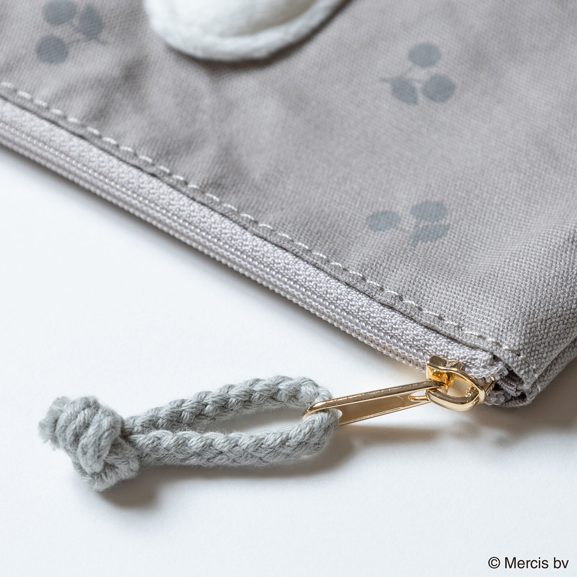  「MIFFY CHERRY APPLIQUE フラットポーチ」|ポーチ|