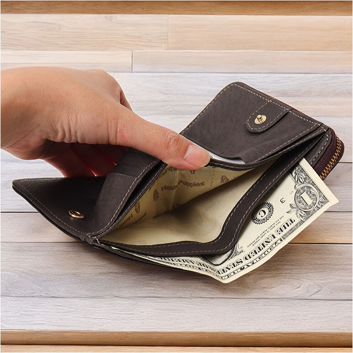 BACKYARD FAMILY「hush puppies ハッシュパピー 財布 通販 二つ折り財布 折財布 さいふ サイフ メンズ」|財布|