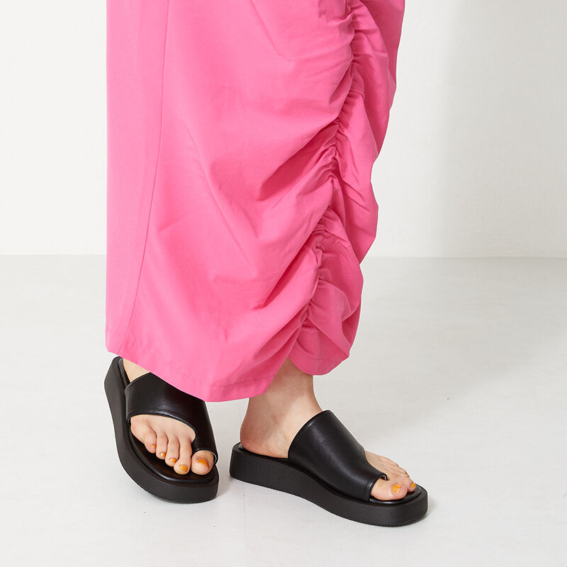 ORiental TRaffic「【アウトレット価格】厚底トングサンダル/31241」|サンダル|BLACK