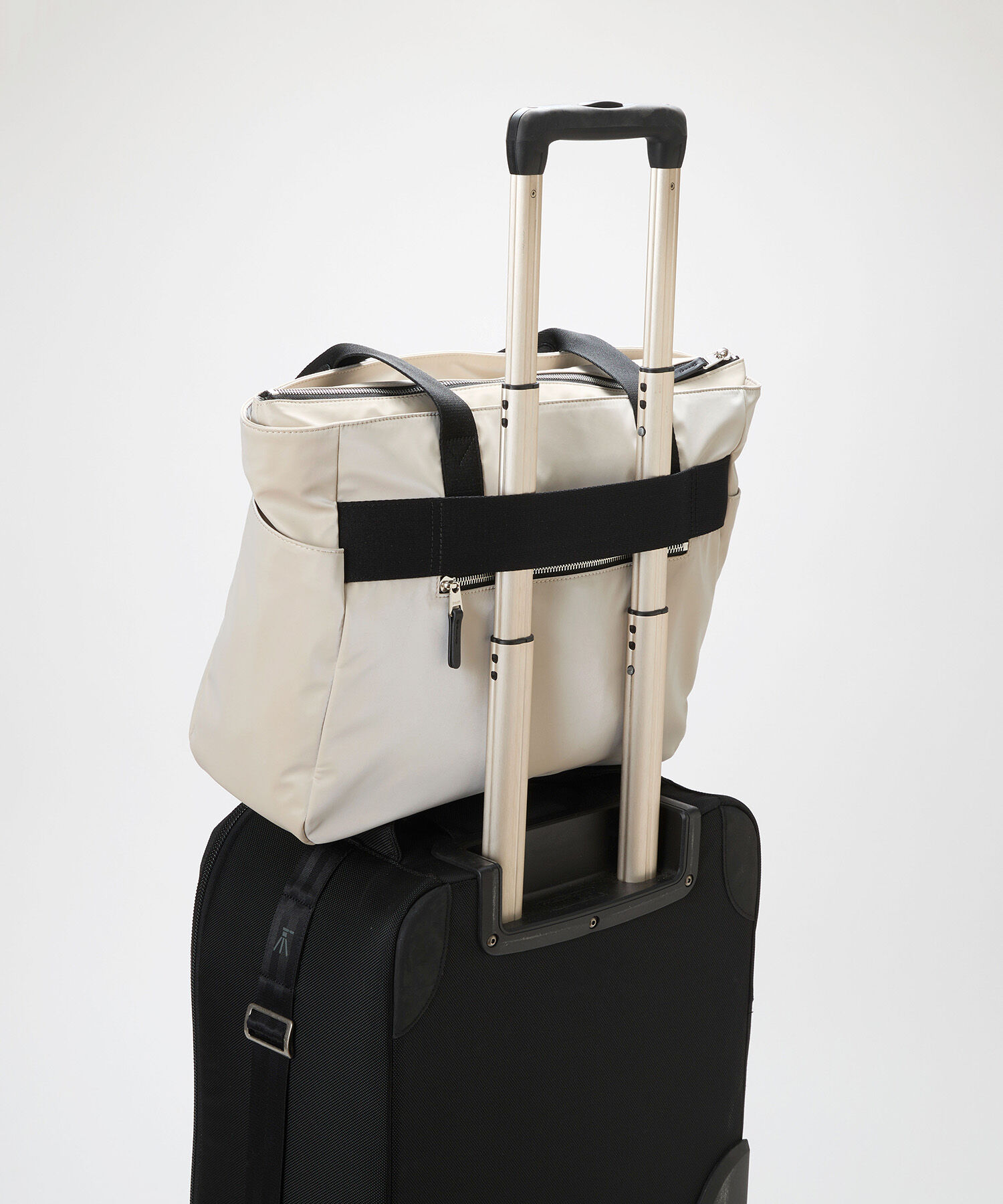 TOPKAPI BREATH「【Breath TOPKAPI】Train 防水ポリエステル ビッグ トートバッグ / 8ポケット/ キャリー対応」|トートバッグ|