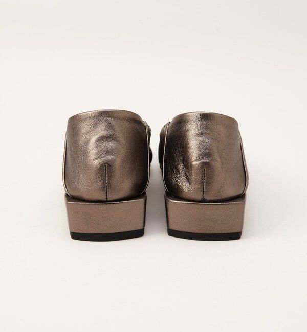 ODETTE E ODILE「スクエアセンターシーム フラット25&darr;&uarr;」|パンプス|