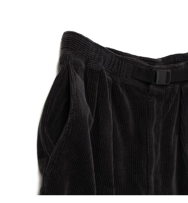 BEAMS「ワイドテーパード ウェービング  コーデュロイパンツ」|チノ|