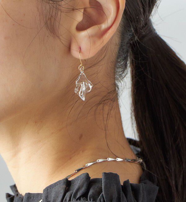 SHIPS for women「【SHIPS別注】HARIO:ウェーブ ピアス」|ピアス|