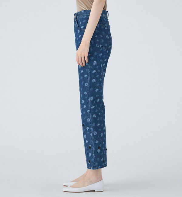 MACPHEE「フラワーレーザー プリントデニム フレアパンツ」|デニム|