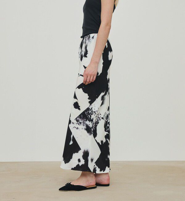 DES PRES「カウハイドプリント エラスティックストレートスカート」|タイト|