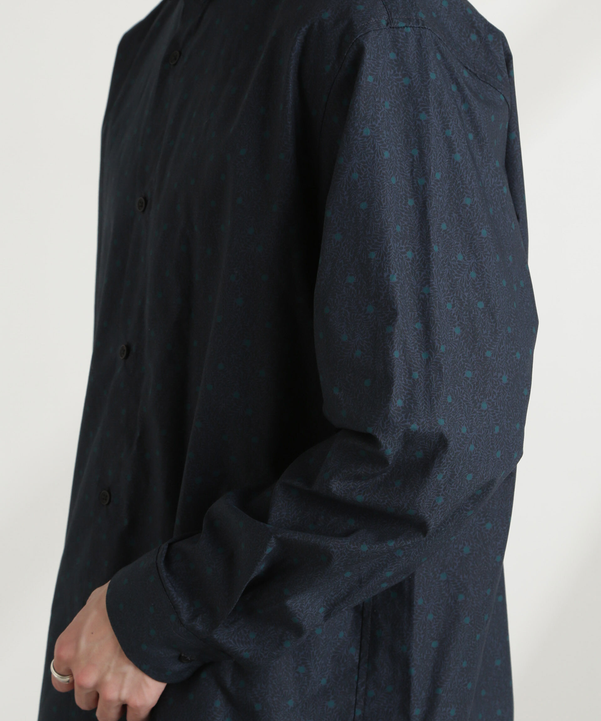 nano･universe「オリジナルパターンフラワープリントシャツ 長袖」|シャツ・ブラウス|