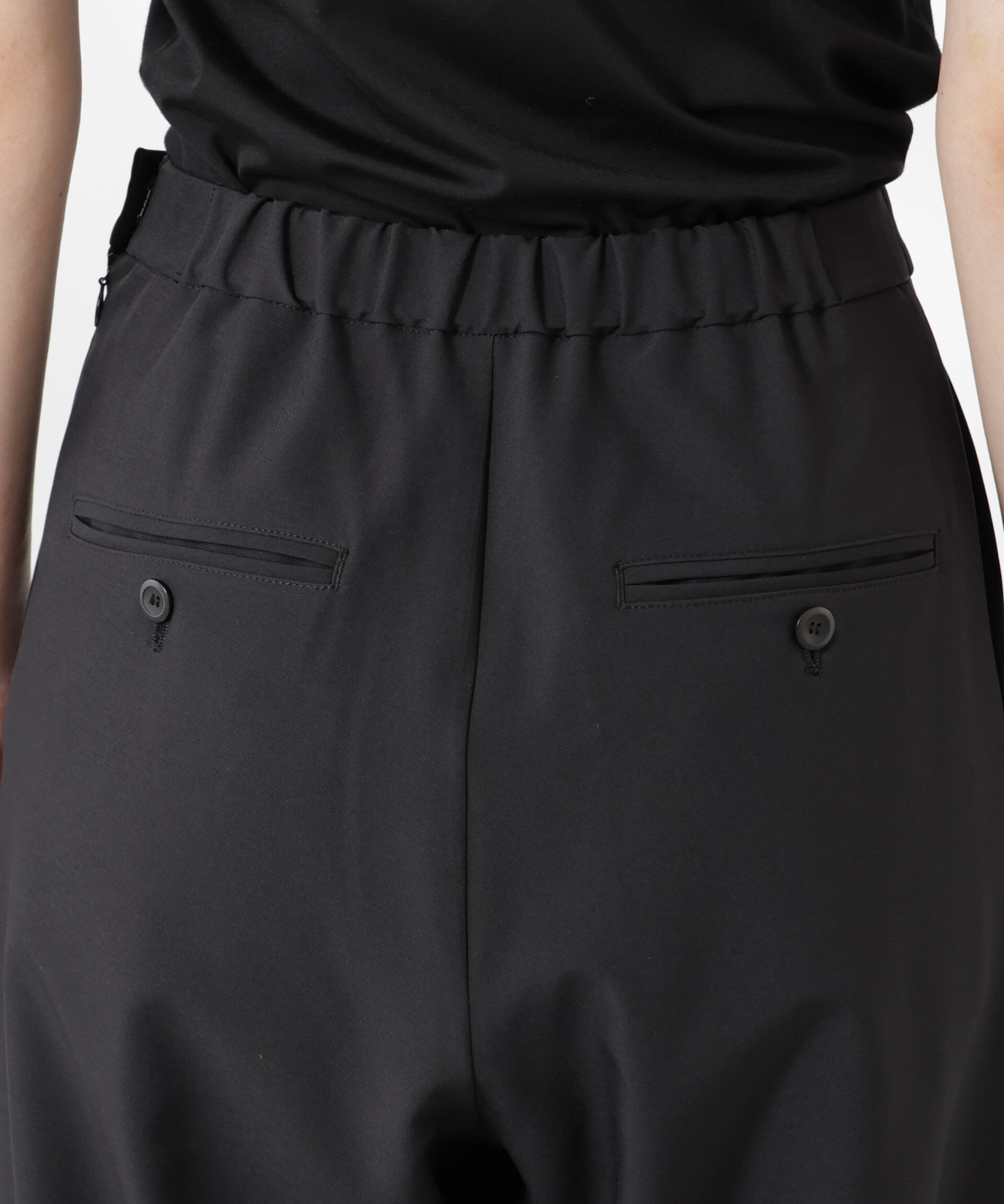 nano･universe「撥水UVストレッチタックワイドパンツ」|チノ|