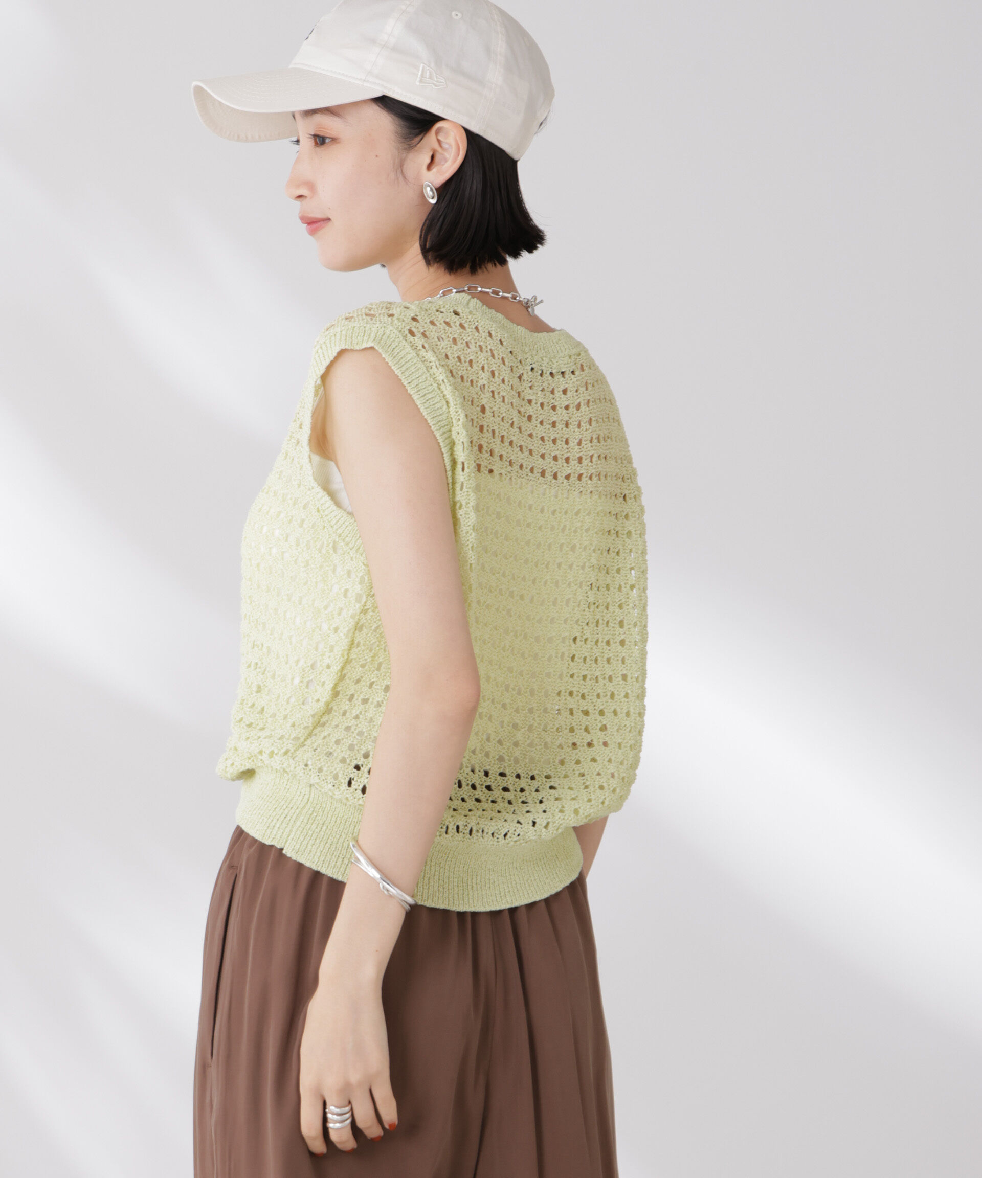 nano･universe「テープヤーンメッシュニットベスト」|ニット・セーター|