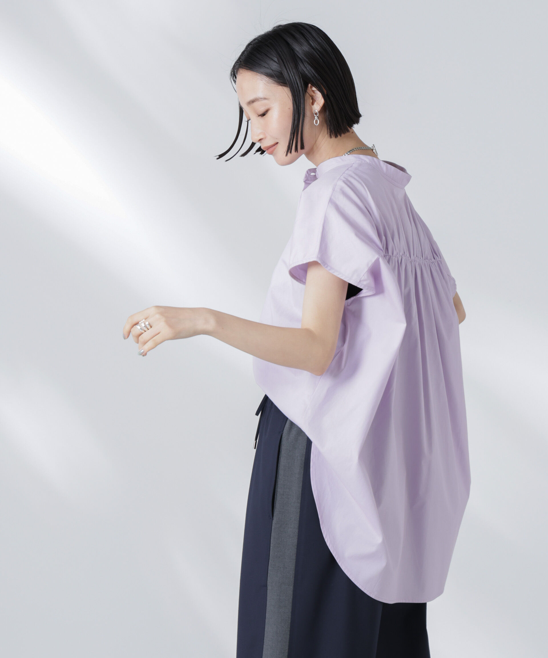 nano･universe「バックギャザーノースリーブブラウス」|シャツ・ブラウス|